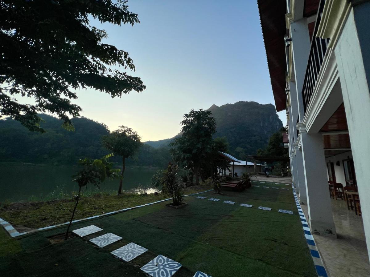 Sabaidee Nongkiaw River View Hotel Nong Khiaw Exterior photo