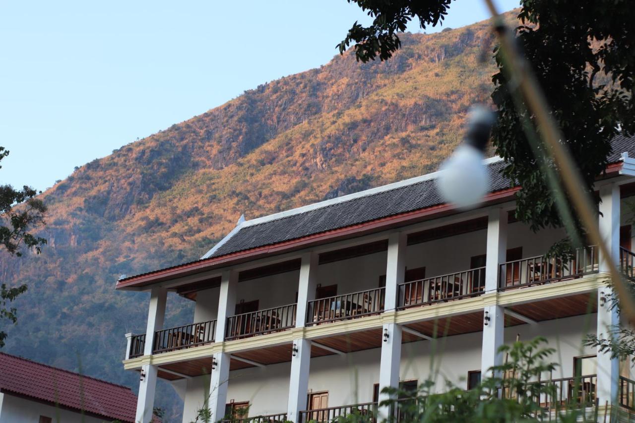 Sabaidee Nongkiaw River View Hotel Nong Khiaw Exterior photo