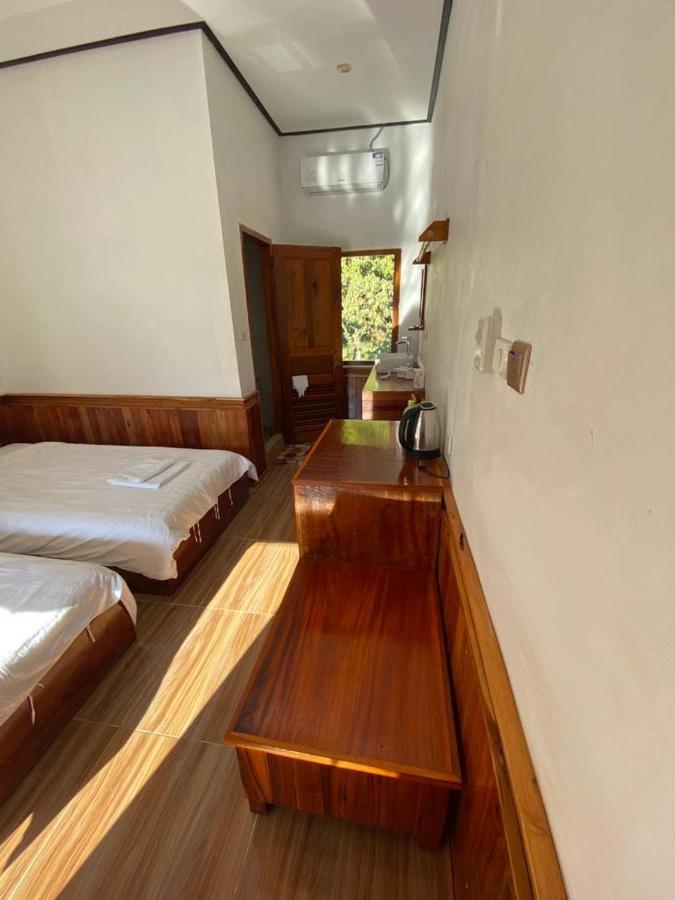 Sabaidee Nongkiaw River View Hotel Nong Khiaw Exterior photo